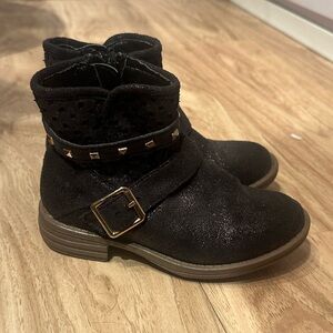 SKECHERS Big Girls Black Ankle Boots w/ Shimmer & Gold Buckle & Stud Accents!